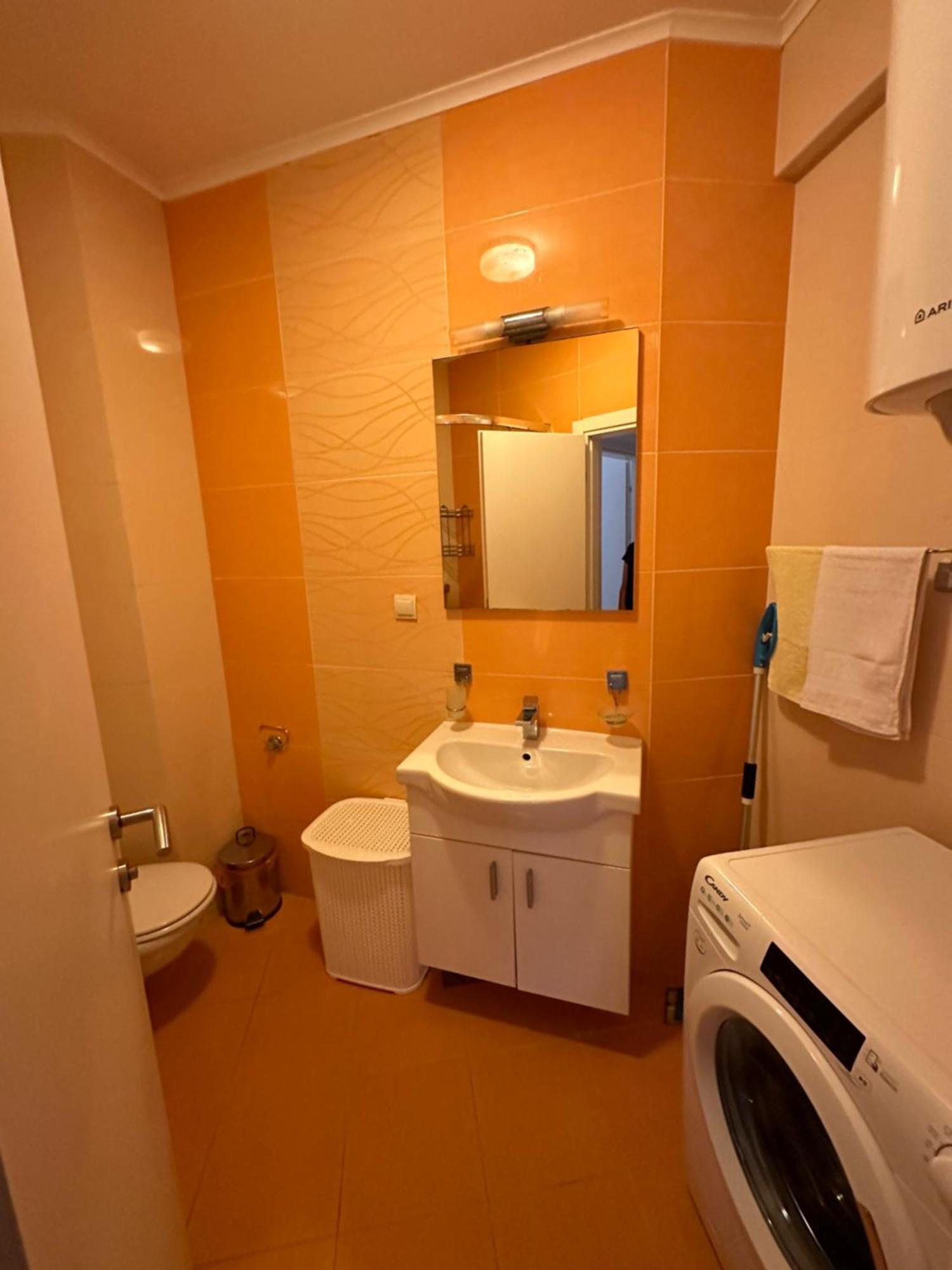 Apartmani Jedro Rafailovici Luaran gambar